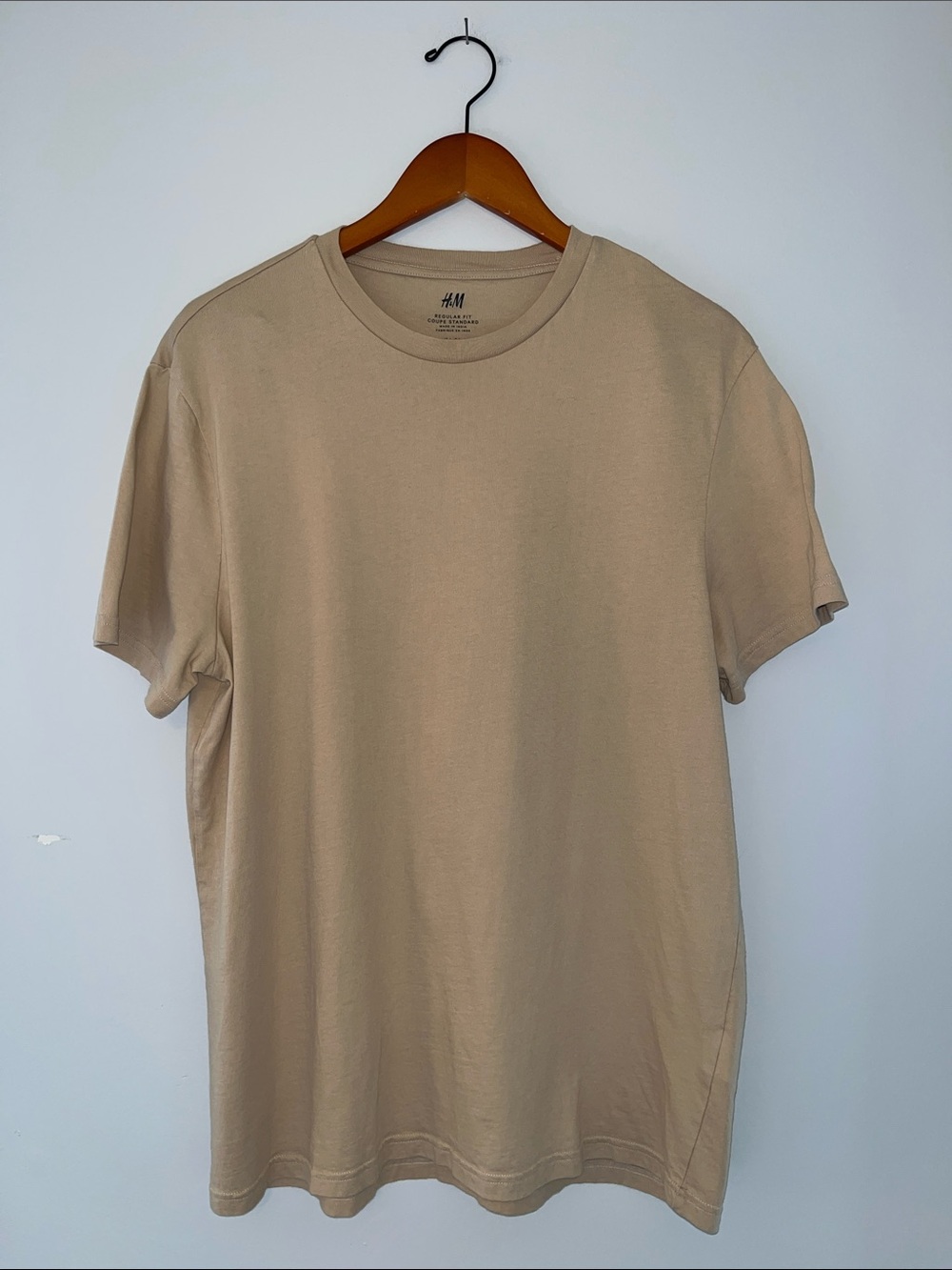 H&M Men's Short Sleeve Crewneck T-Shirt in Khaki - Standard Fit